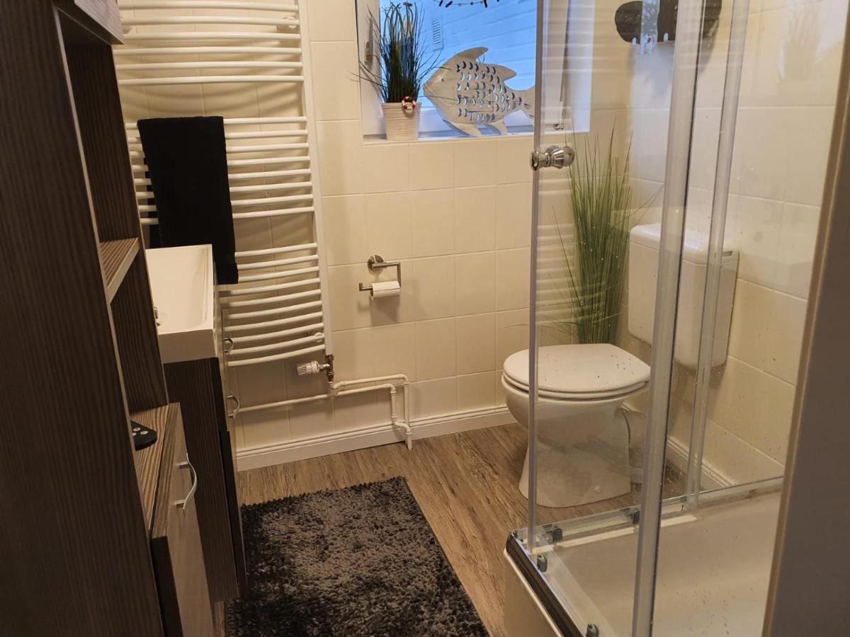 Grosse Wohnung Mit Terrasse Und Grill Grosssolt Exterior photo